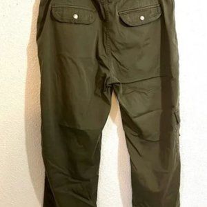 Chico's Cargo Cropped Pants Casual Wear Relax Fit Size 2/L-12